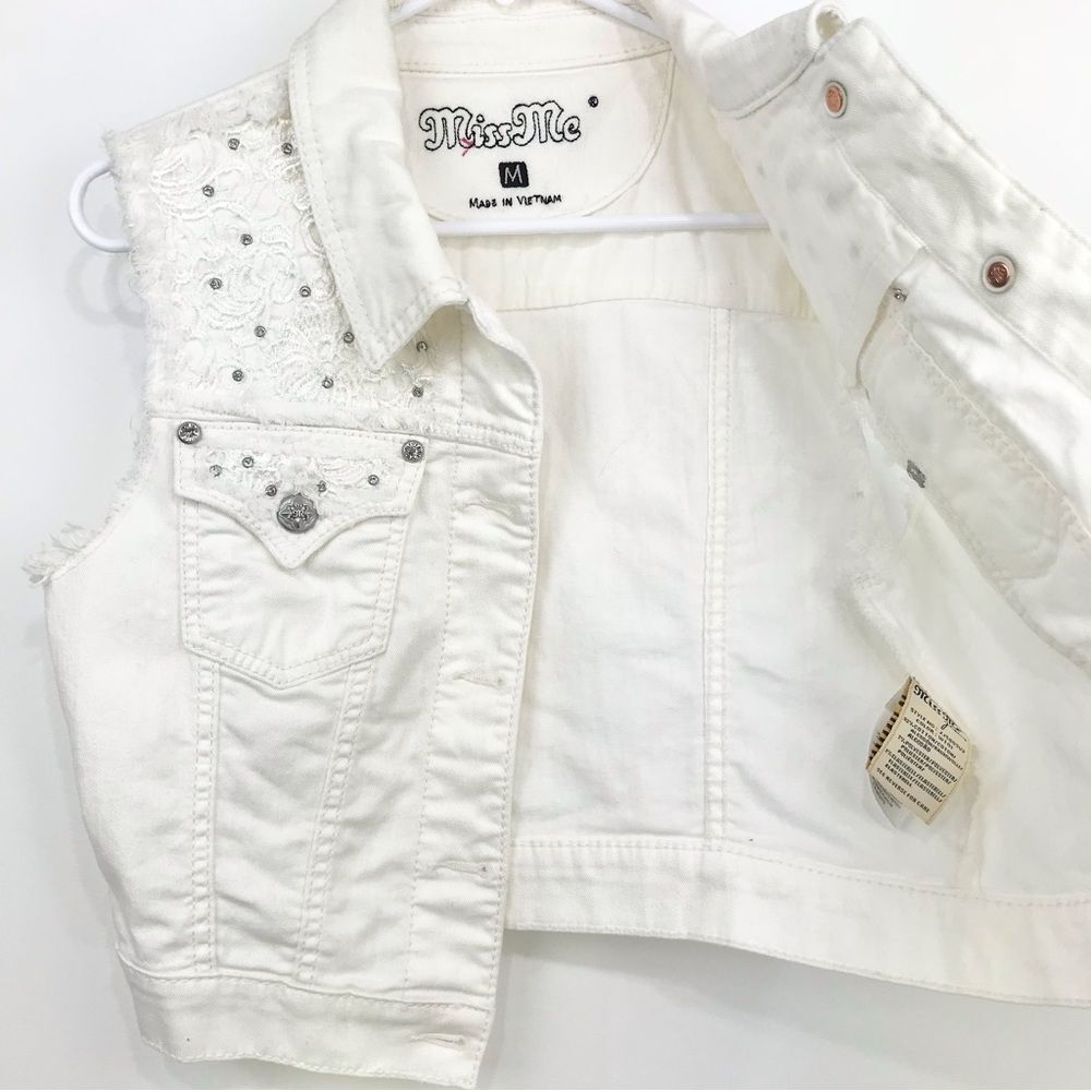 Miss Me White Denim Vest - Picture 6 of 14